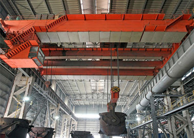 Kraan van de het Werkstationbrug van de Staalfabriek Dubbele Balk 3 Fase 380V 50hz 5 - 74 Ton Load Capacity