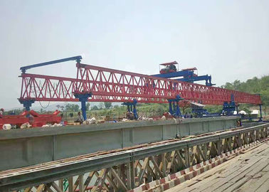 Straal die Crane Bridge Erection 600 lanceren Ton For Lifting Girder High-Snelheid