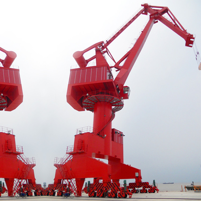 Elektrische Poortkraan 30 van de Scheepswerfhaven Ton Remote Control