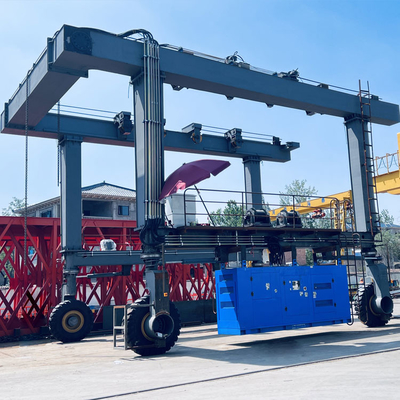 100 Ton Yacht Gantry Crane Electric Controlesysteem Marine Boat Lift