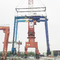 De Kraana7 Plicht Met rubberbanden van de havenbrug voor Containerlading