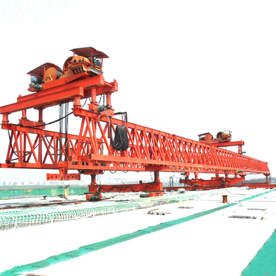 Het concrete van de Lanceerinrichtingscrane erection machine beam segment van de Brugbalk Heftoestel 500kn