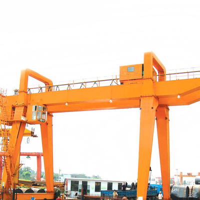 De aangepaste Openluchtbrug Crane With Trolley van de Gebruiks Opheffende Machine